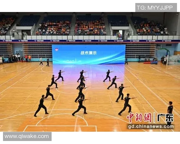 南京羽毛球队包夹战术分析及其在比赛中的得失影响探讨 南京羽毛球队包夹战术分析及其在比赛中的得失影响探讨