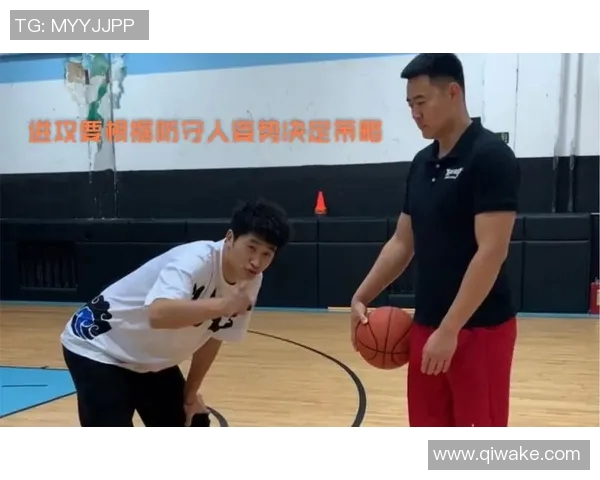 广州羽毛球队防守策略深度解析与实战技巧分享 广州羽毛球队防守策略深度解析与实战技巧分享